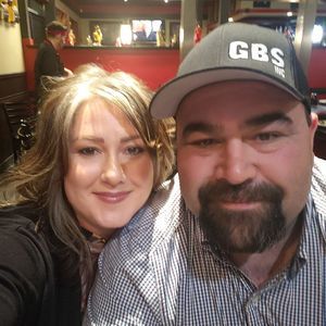 Meet your Posher, Leslie